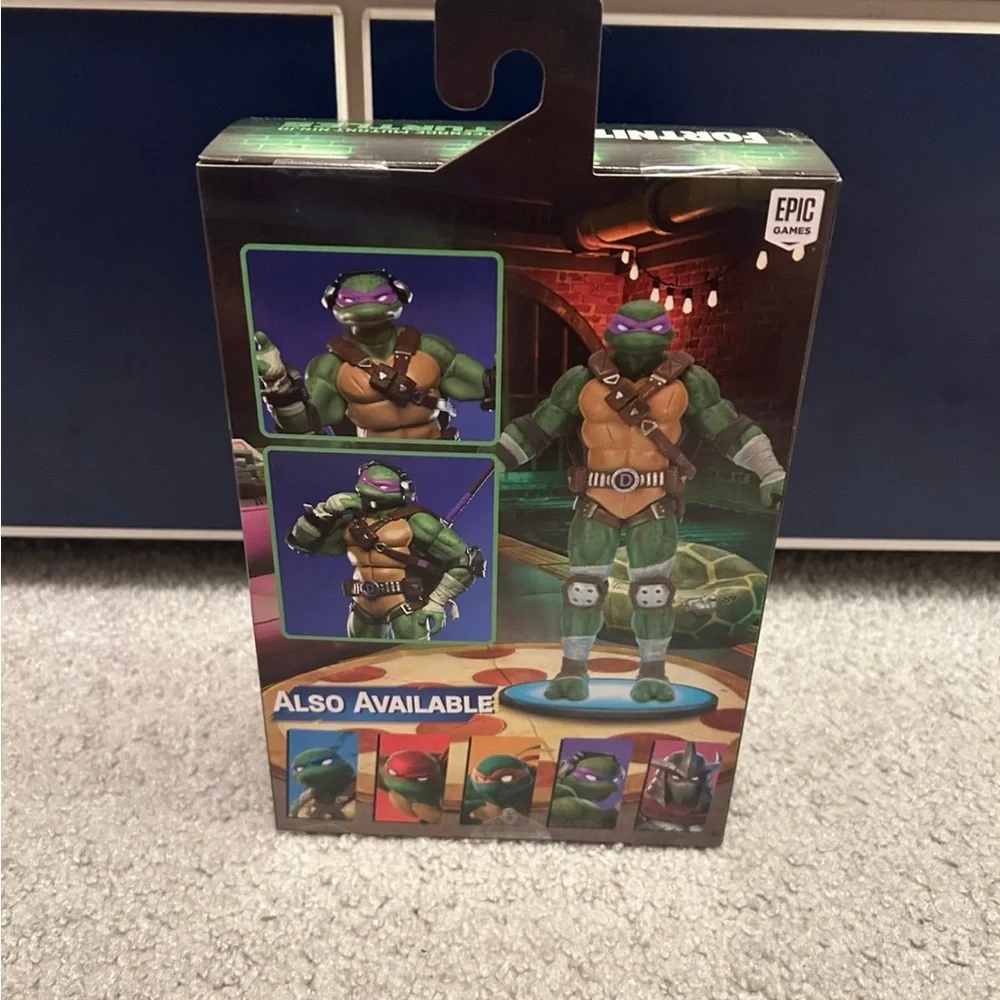 NECA Fortnite x Teenage Mutant Ninja Turtles Donatello